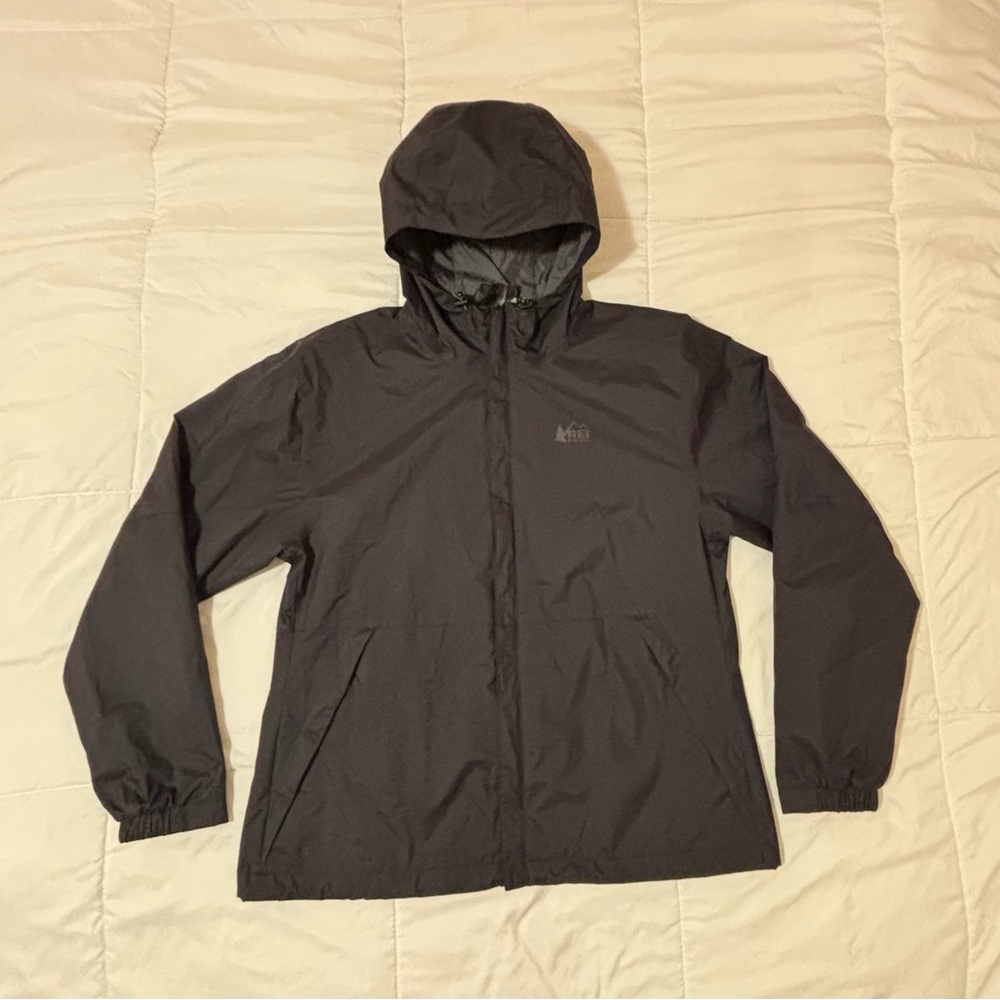 REI Trailmade Hooded Rain Jacket - Women’s Medium - Black - Waterproof - Picture 3 of 11